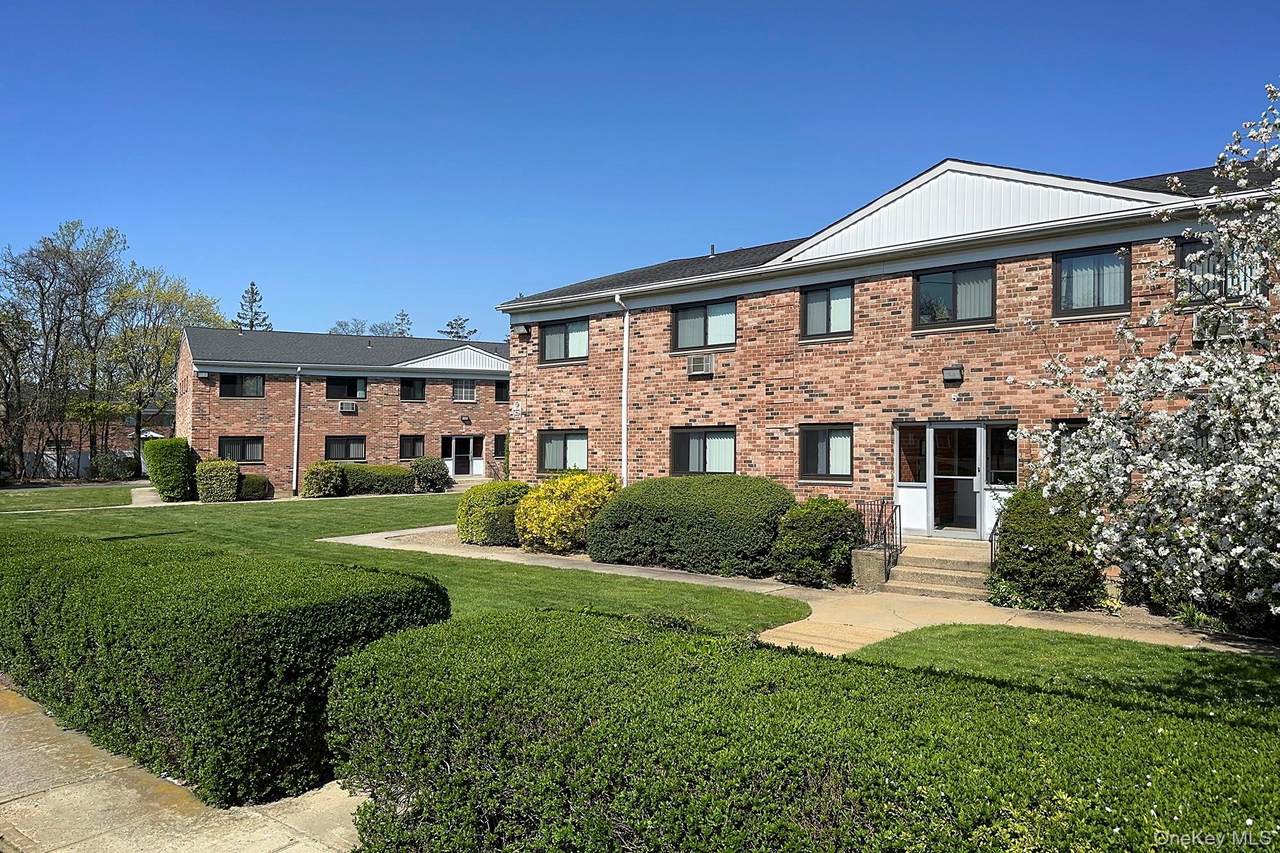 405 East Main Street - Photo 1