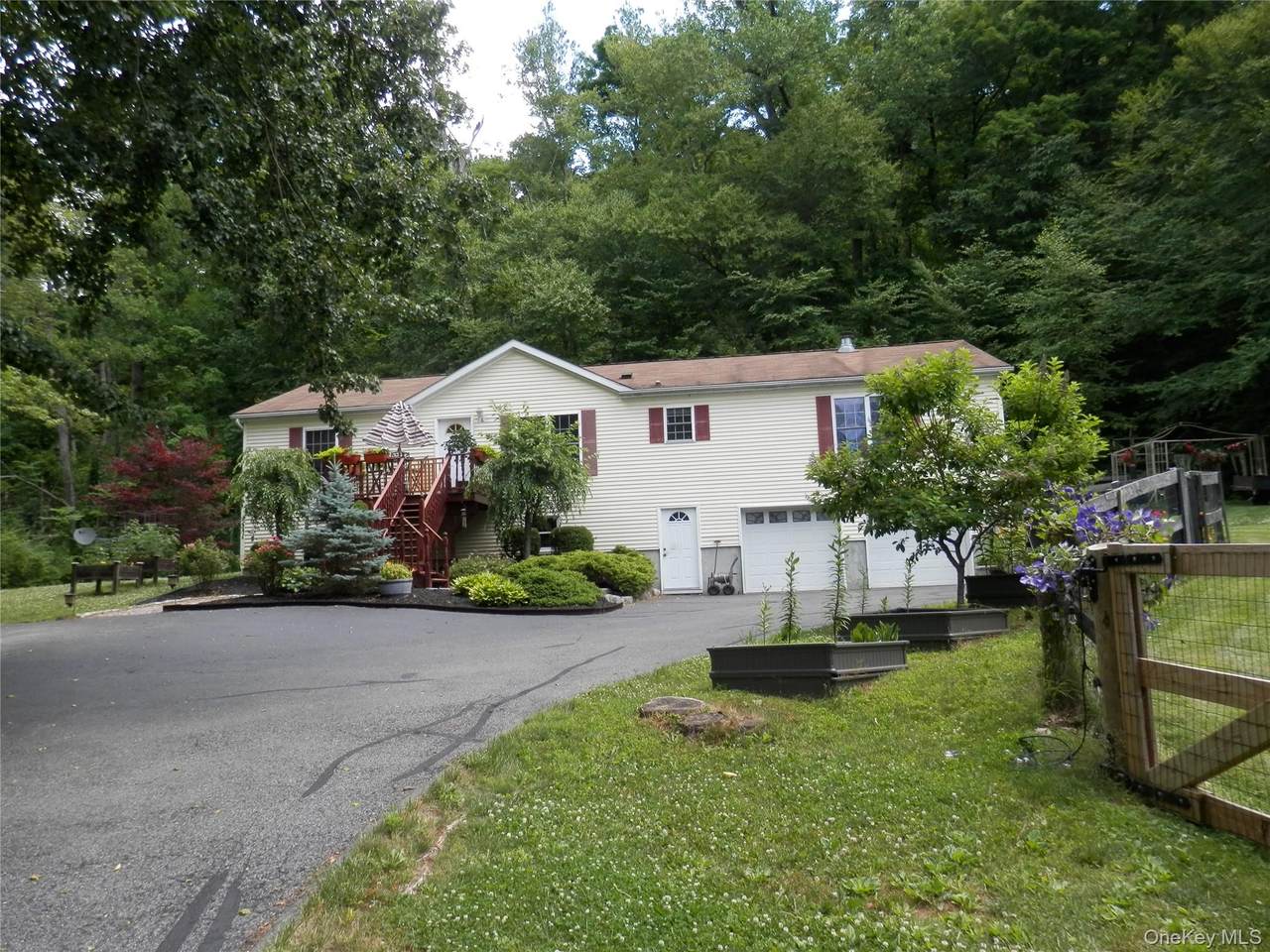 590 Farm To Market Road - Photo 1