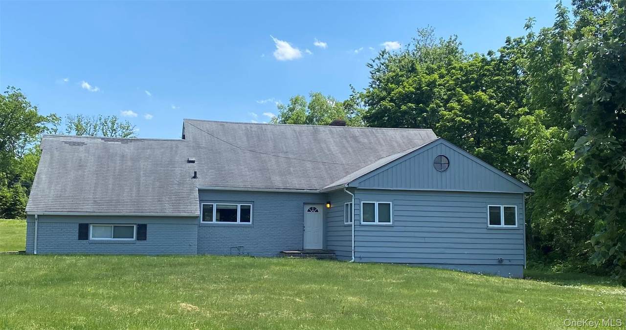 27 Martin Court - Photo 1