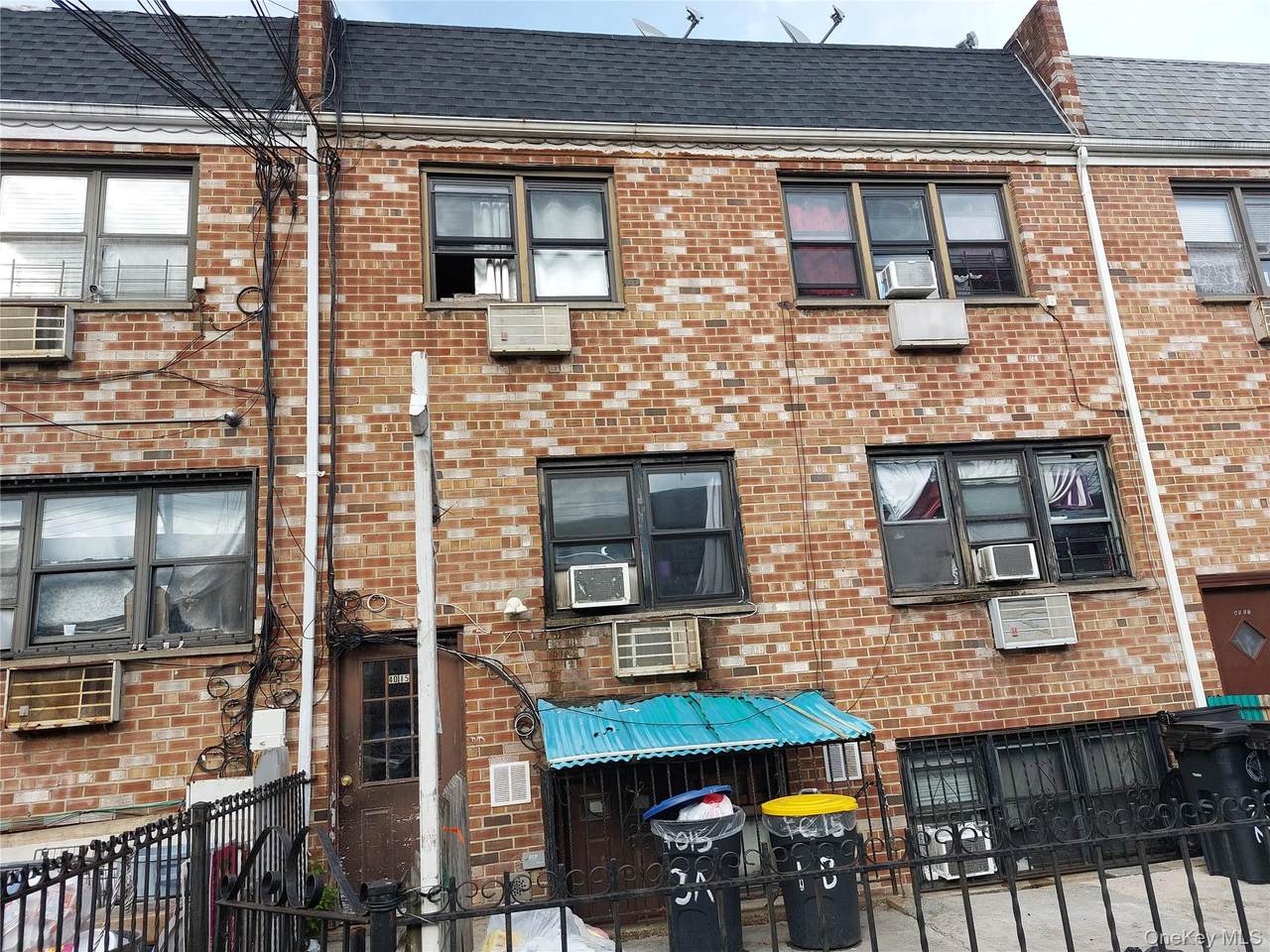 40-15 102nd Street - Photo 1
