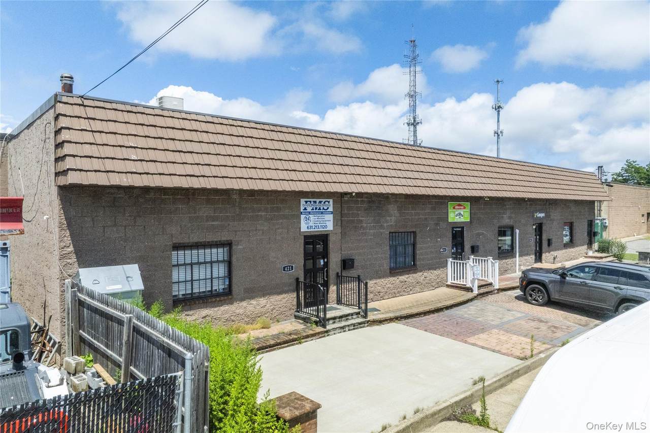 421 Broadway - Photo 1