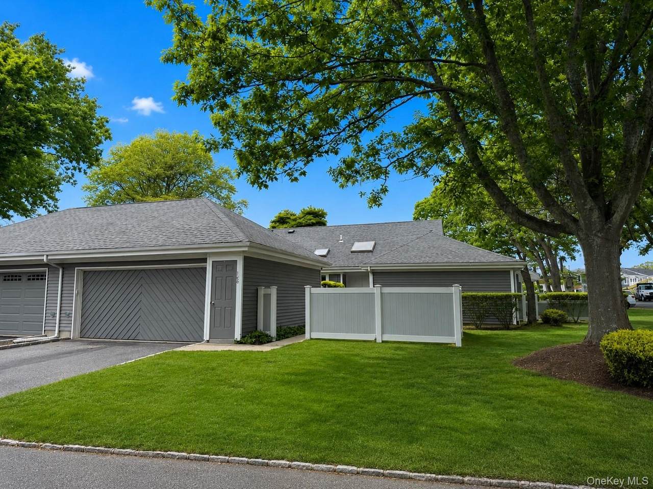 188 River Drive - Photo 1