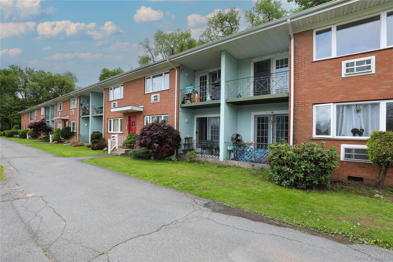 30 Lamb Avenue - Photo 1