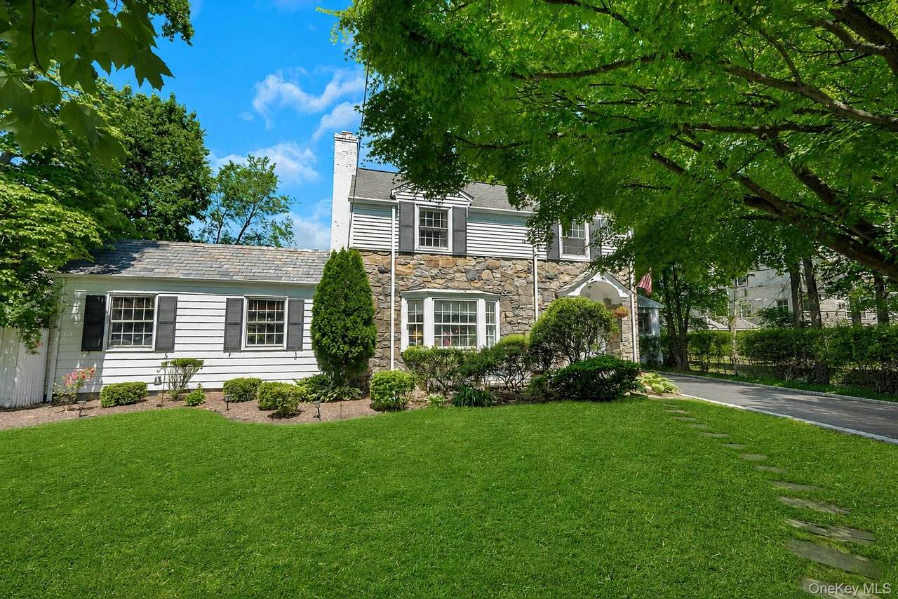 29 Deerfield Avenue - Photo 1