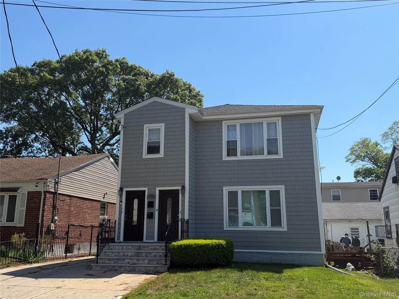 231-10 145 Avenue - Photo 1