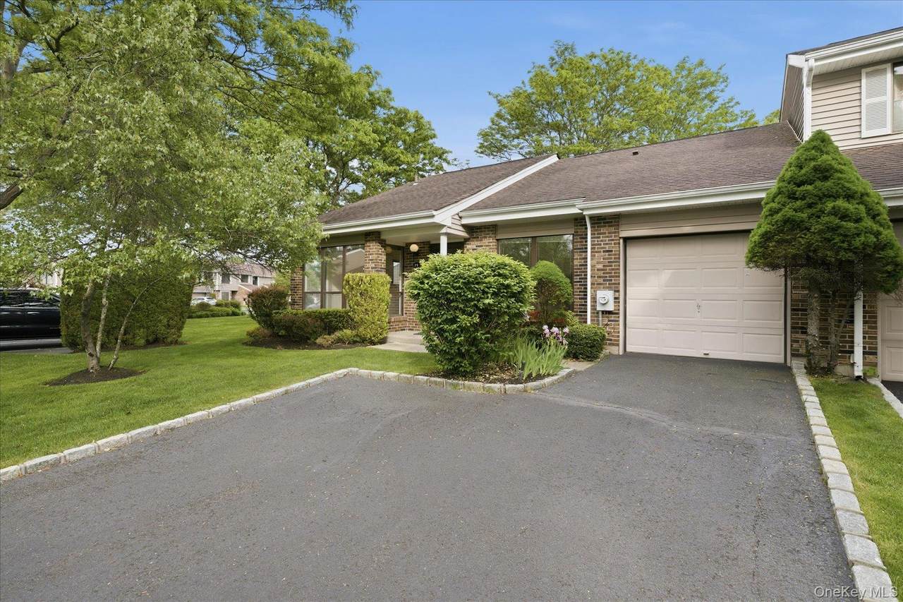 79 Pond Lane - Photo 1