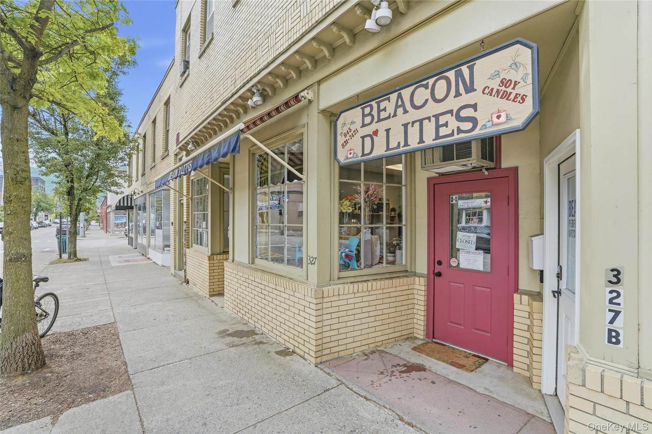 327 Main - Photo 1