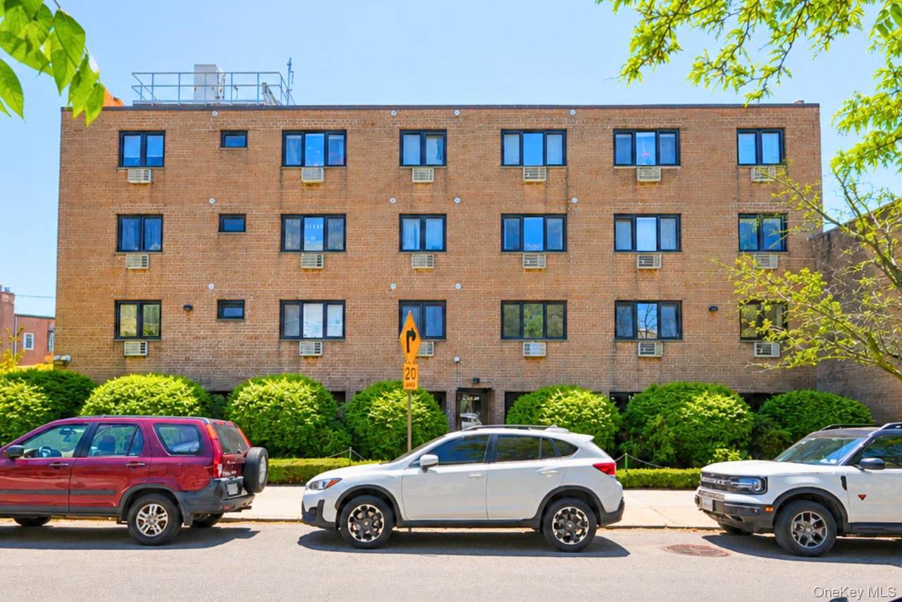 6236 59th Drive - Photo 1
