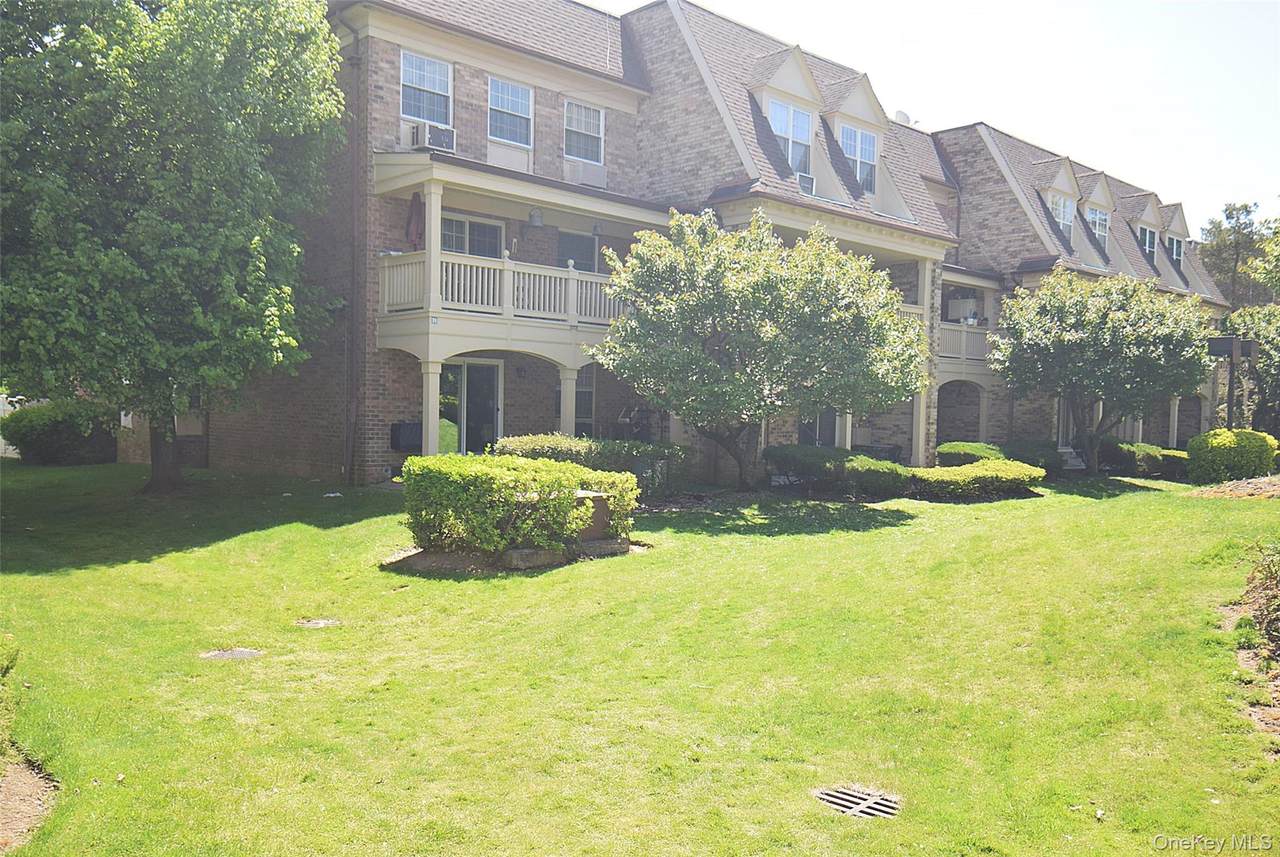 208 -04 Robert Road - Photo 1
