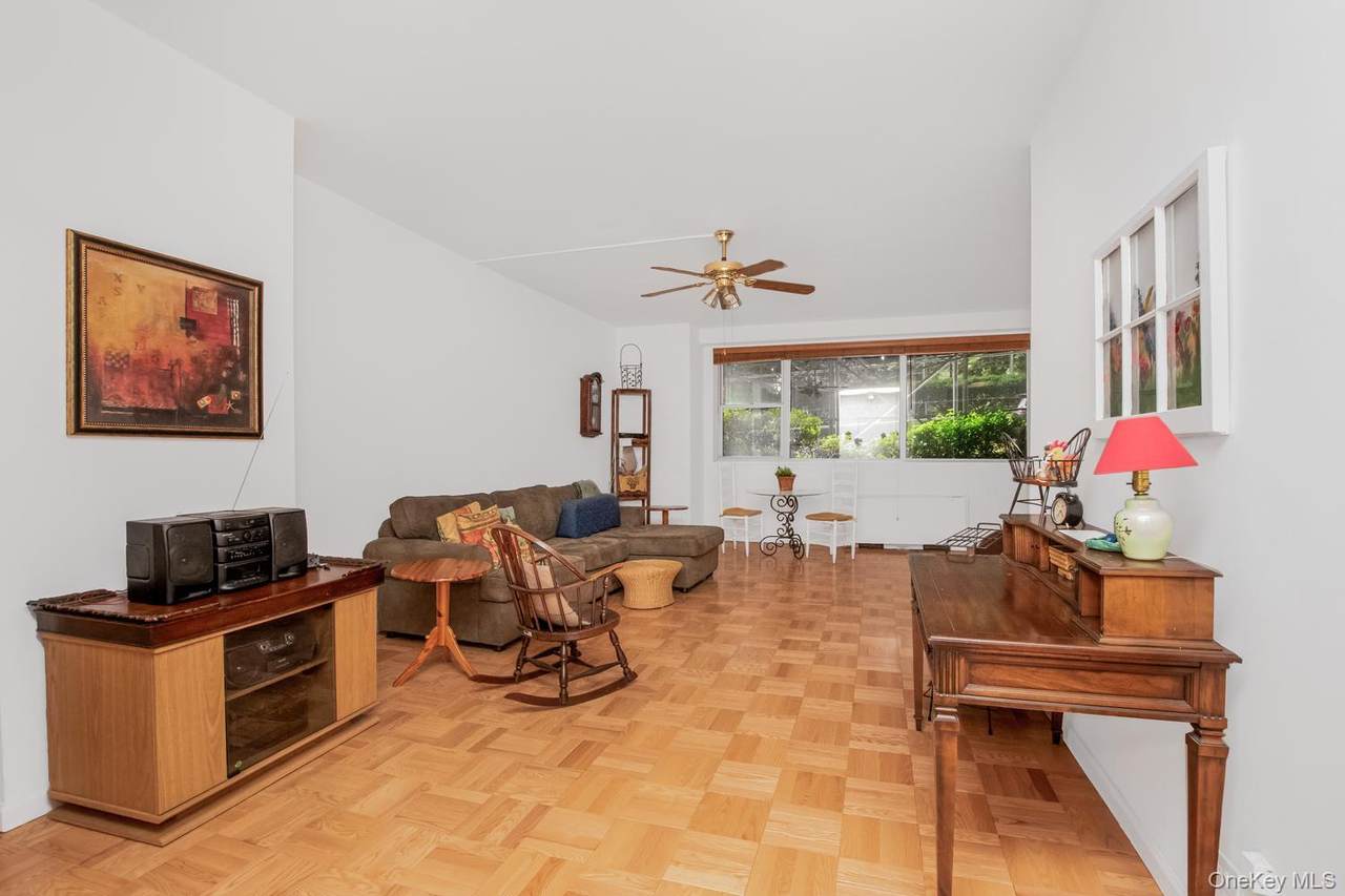 2500 Johnson Avenue - Photo 1