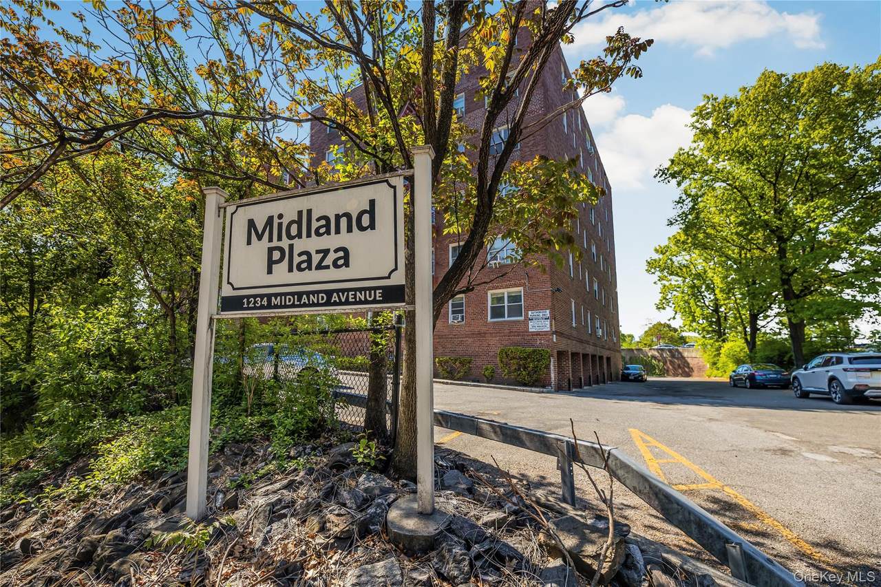 1234 Midland Avenue - Photo 1