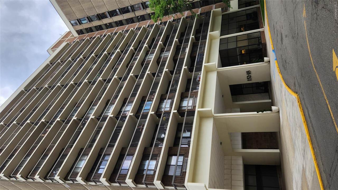 15218 Union Turnpike - Photo 1