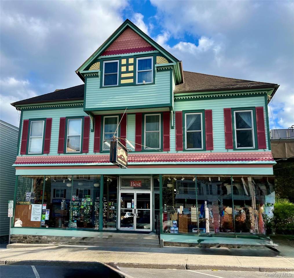 32 Parkway - Photo 1