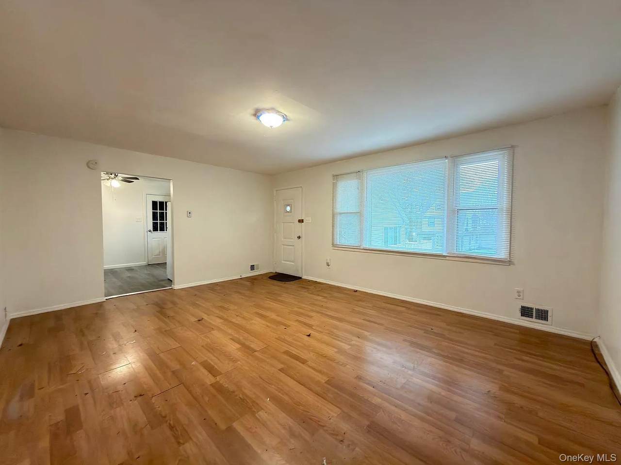 18 Bedford Avenue - Photo 1