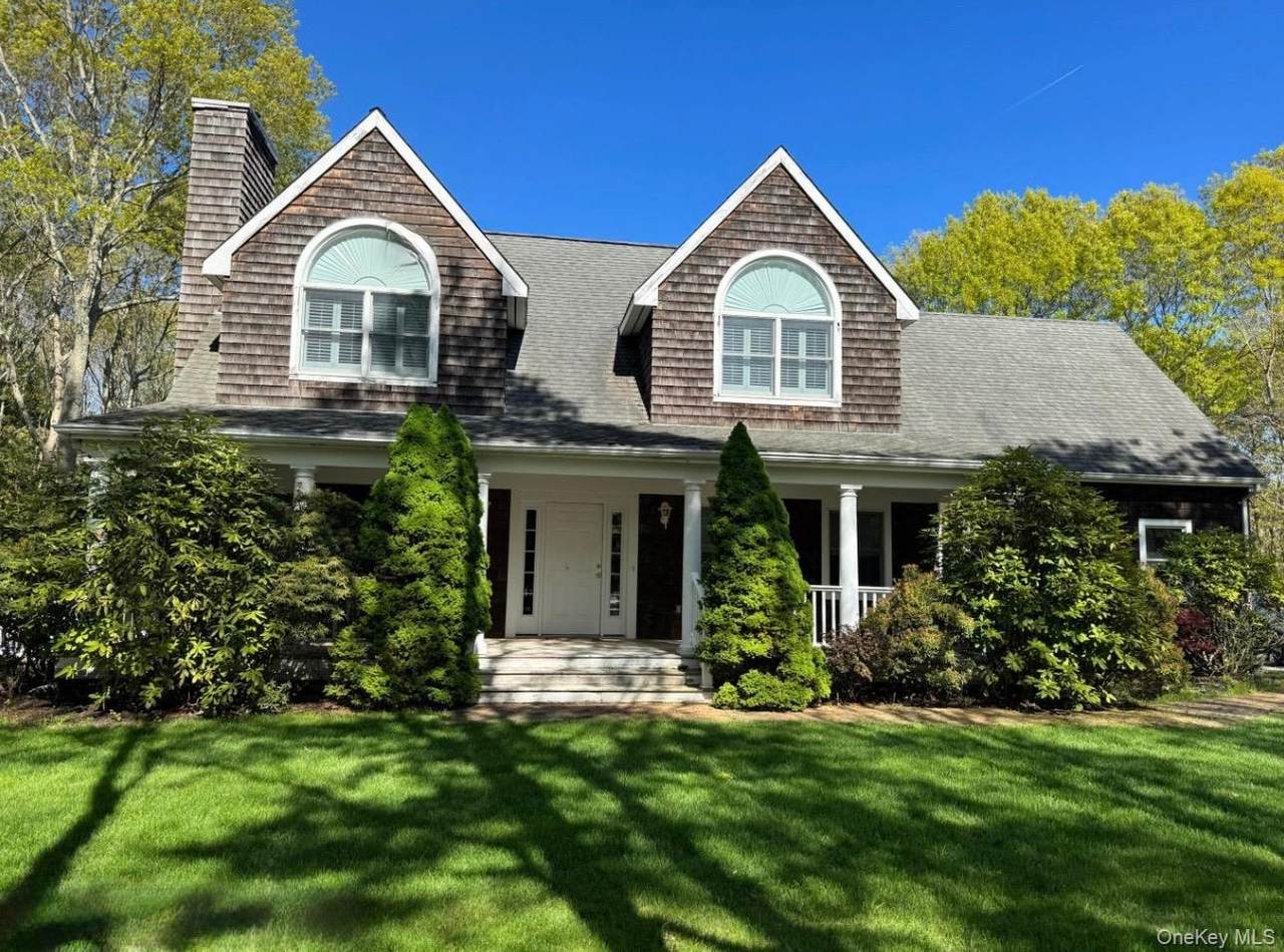 4 Bennett Drive - Photo 1