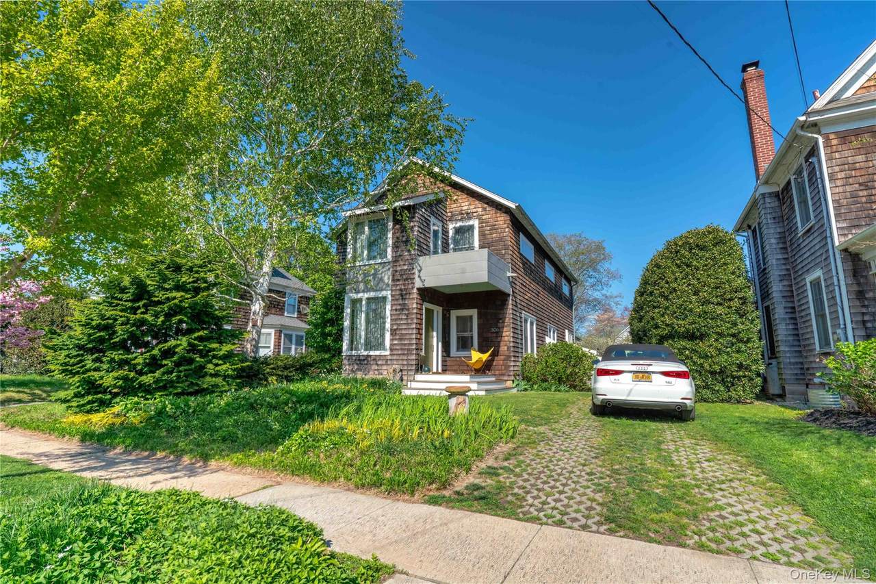 306 6th Street - Photo 1