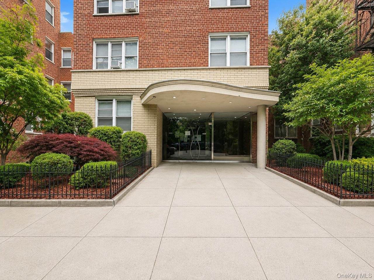 4295 Webster Avenue - Photo 1