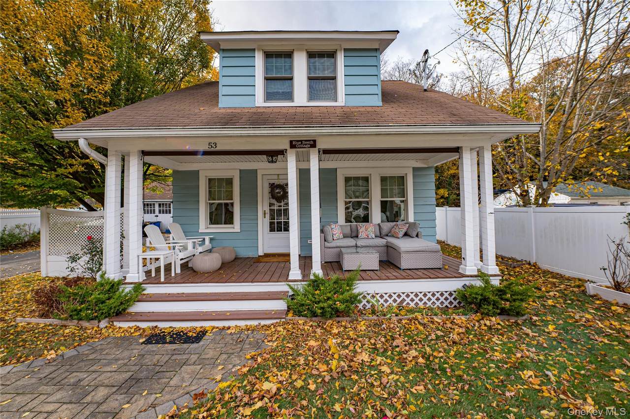 53 Waterside Avenue - Photo 1