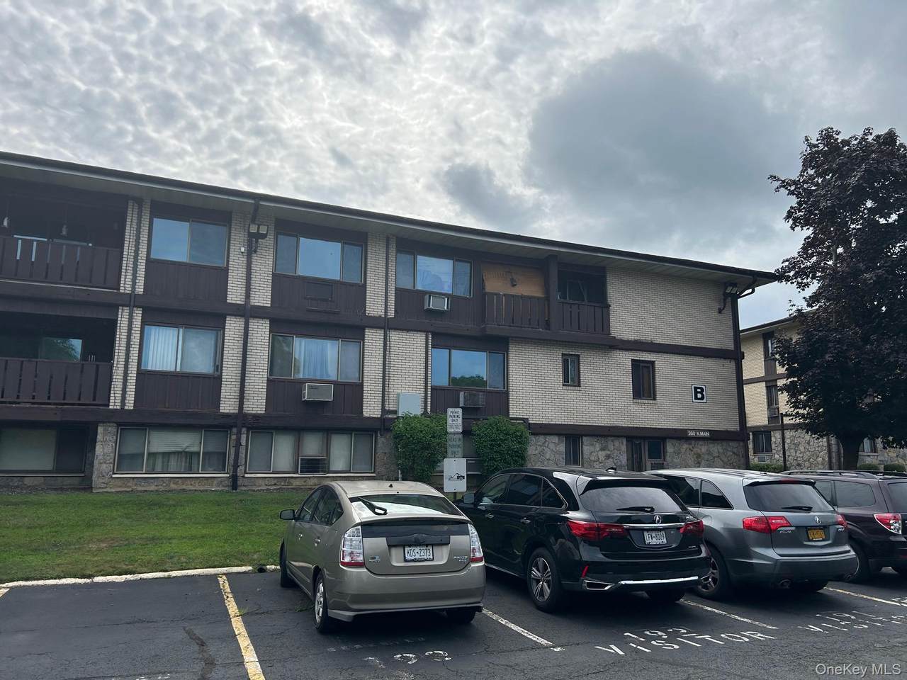 260 N. Main Street - Photo 1