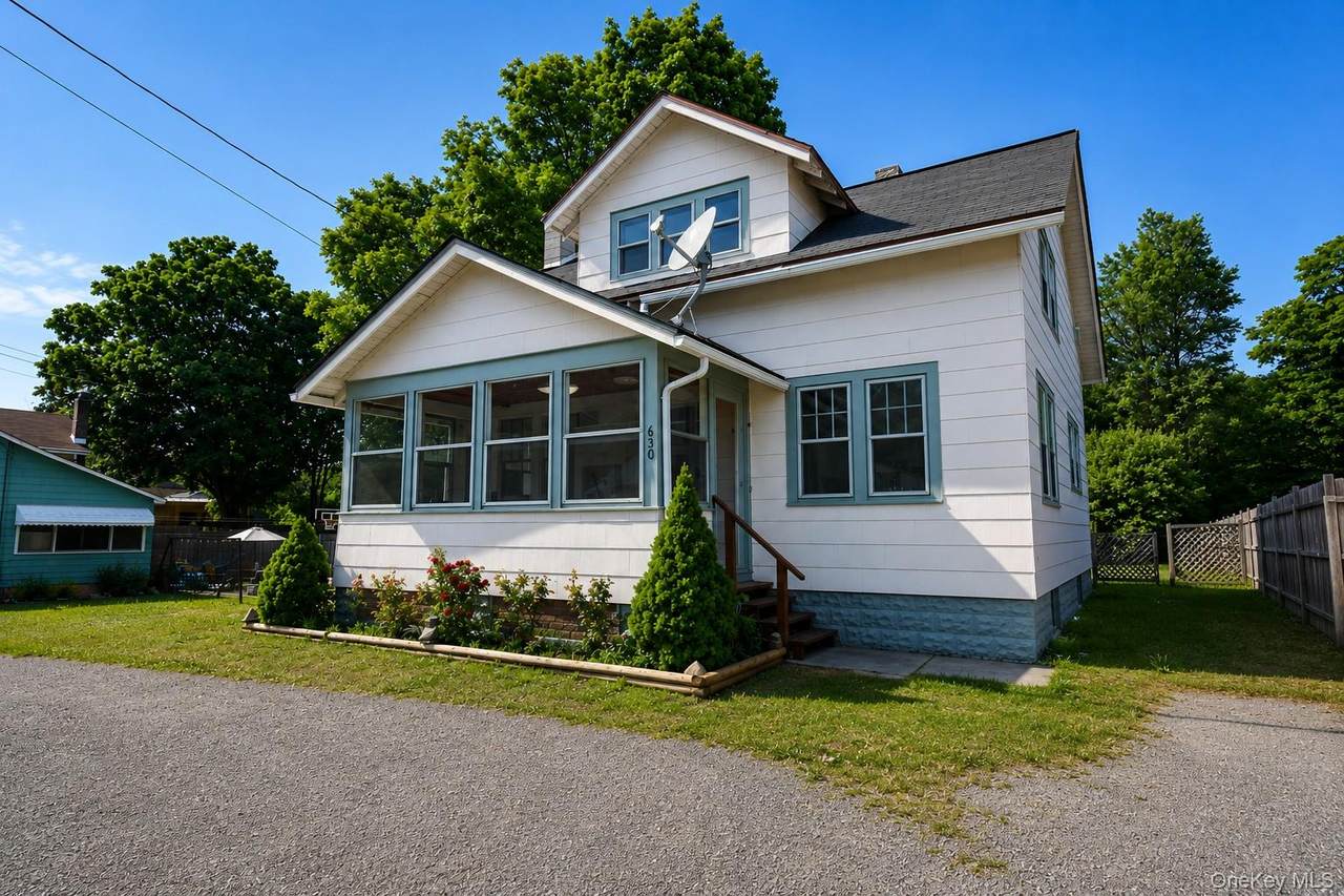 630 Route 212 - Photo 1