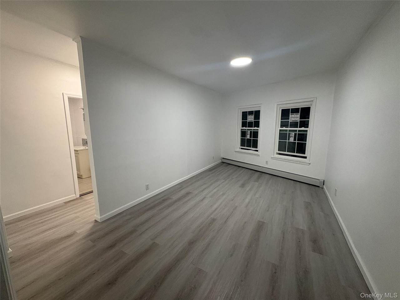 130 Wickham Avenue - Photo 1