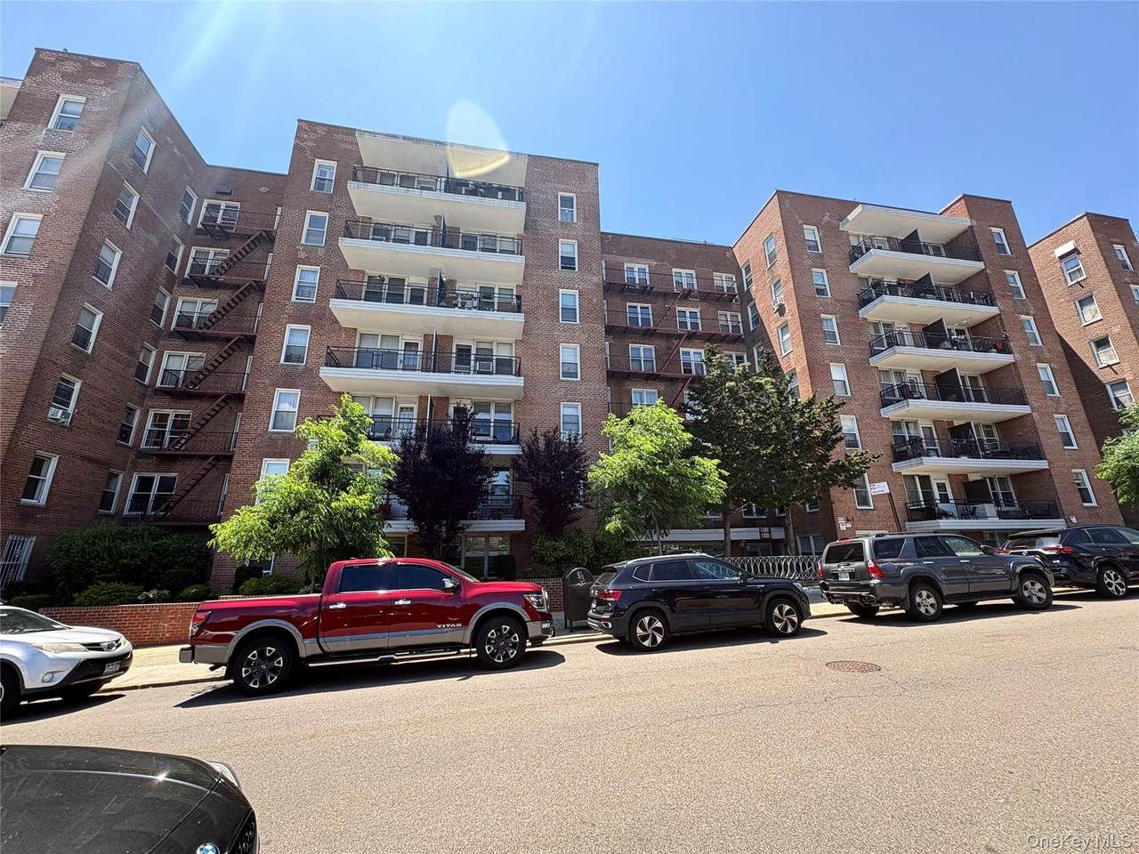 67-50 Thornton Pl - Photo 1