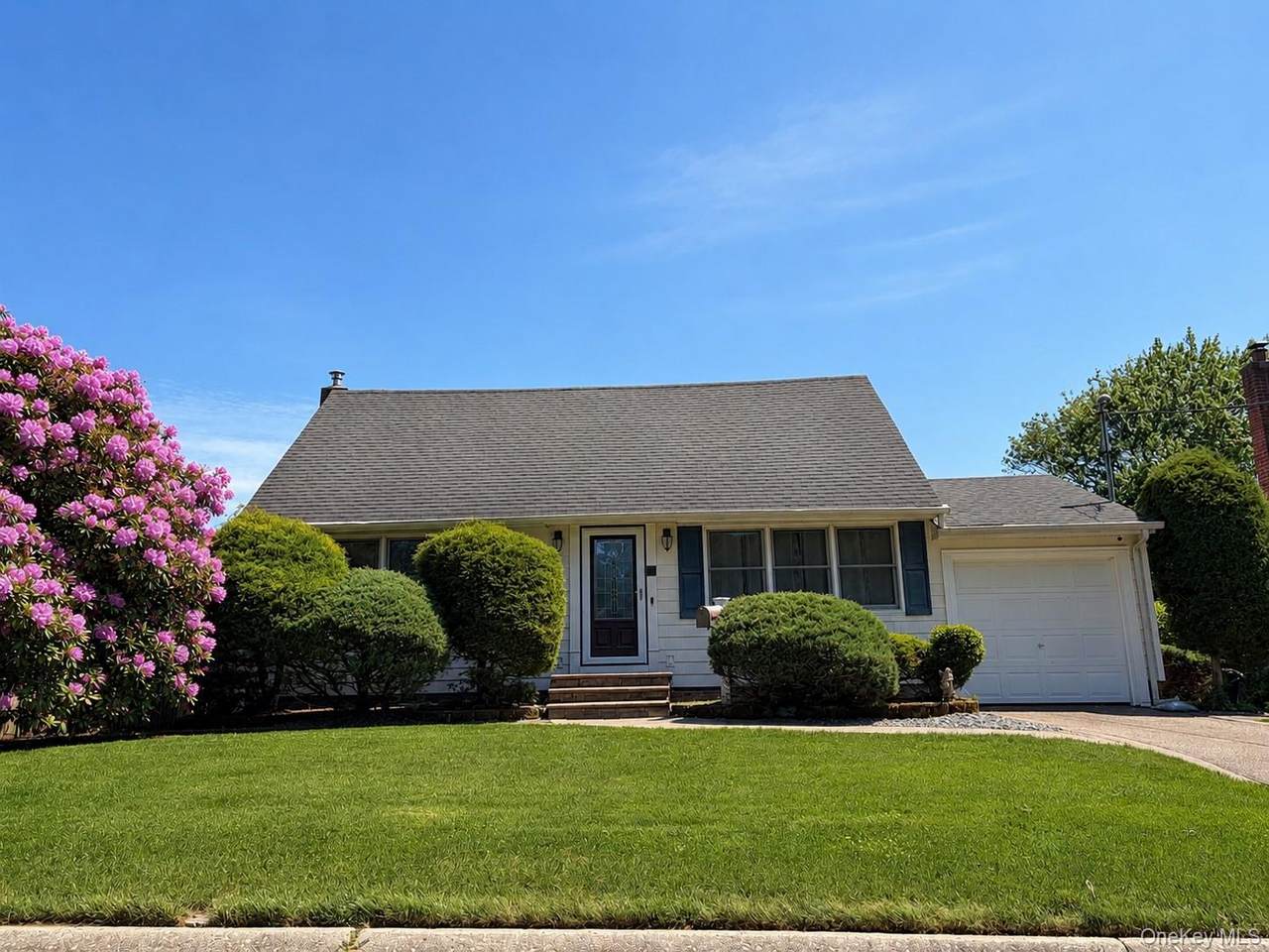 62 Pell Avenue - Photo 1