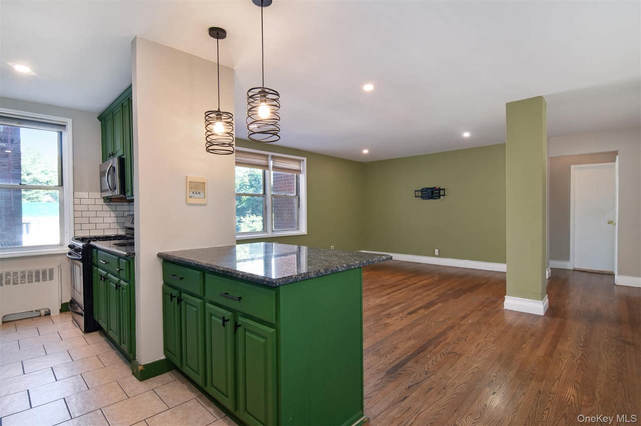 1111 Midland Avenue - Photo 1
