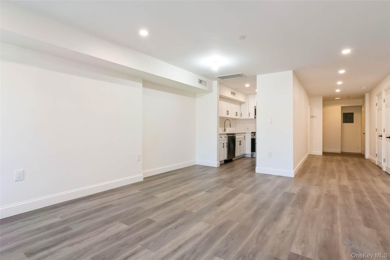 45 Greeley Avenue - Photo 1