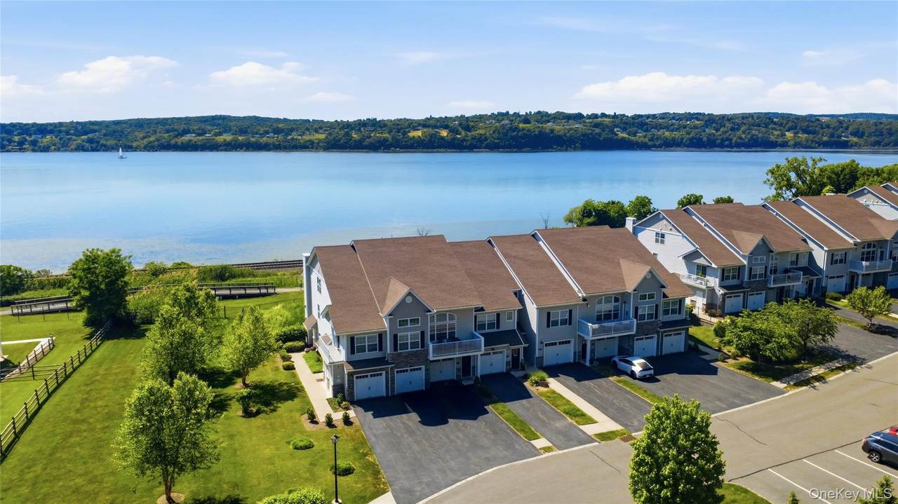 614 Sacandaga Loop - Photo 1