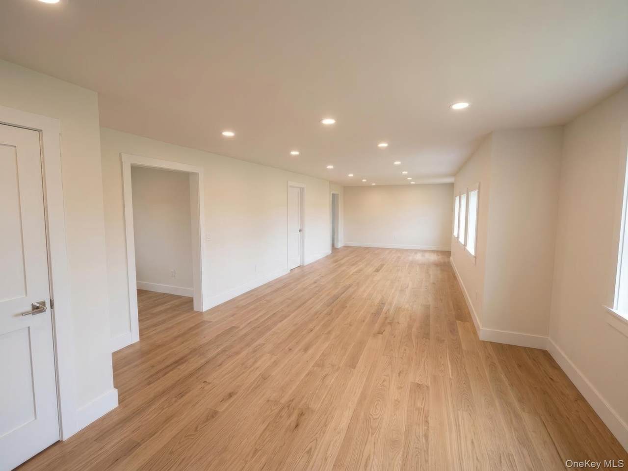 32 Office Space Chichester Avenue - Photo 1