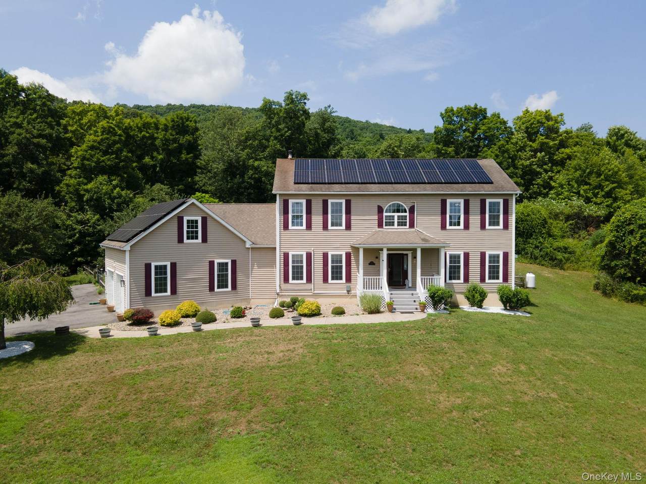 733 Lattintown Road - Photo 1