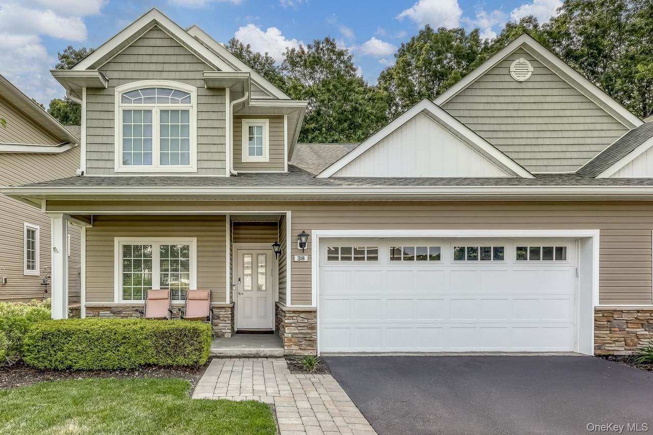 38 Westminster Way - Photo 1