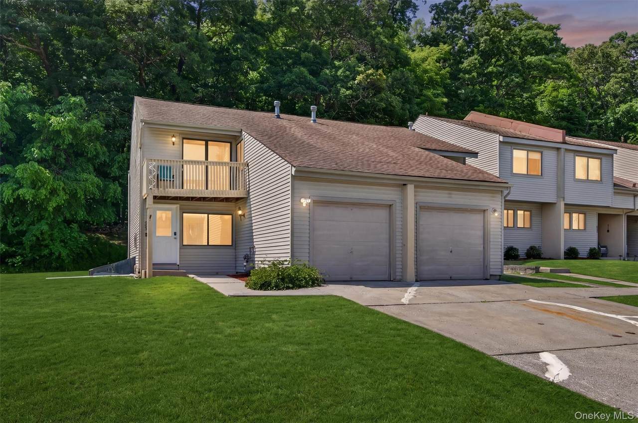 202 Concord Lane - Photo 1