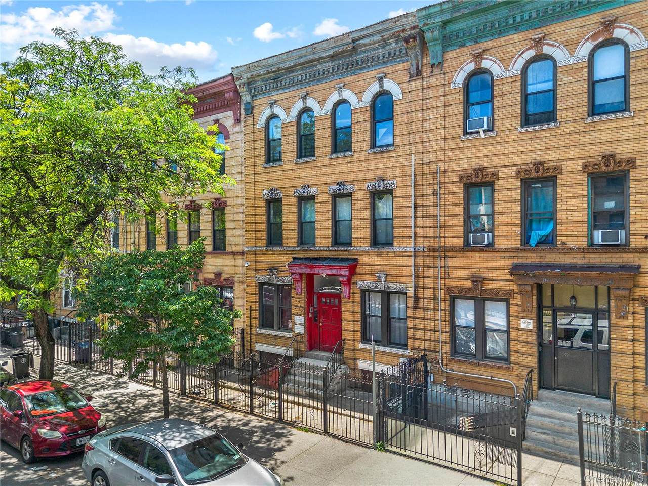 409 Suydam Street - Photo 1