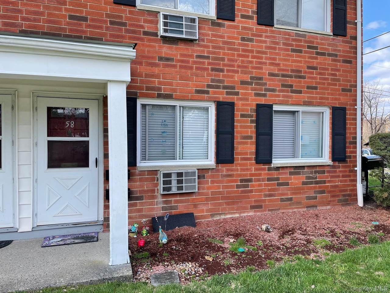 58 Manor Drive - Photo 1