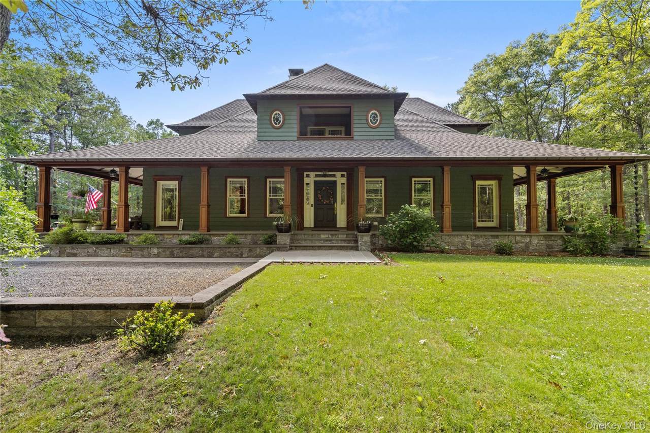 490 Wading River Road - Photo 1