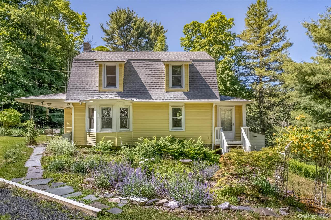 366 Vista Maria - Photo 1