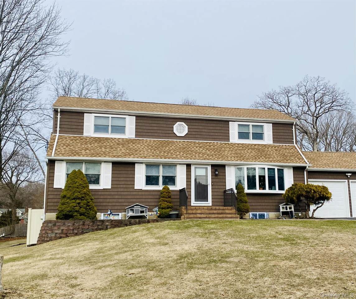 23 Grossman Street - Photo 1
