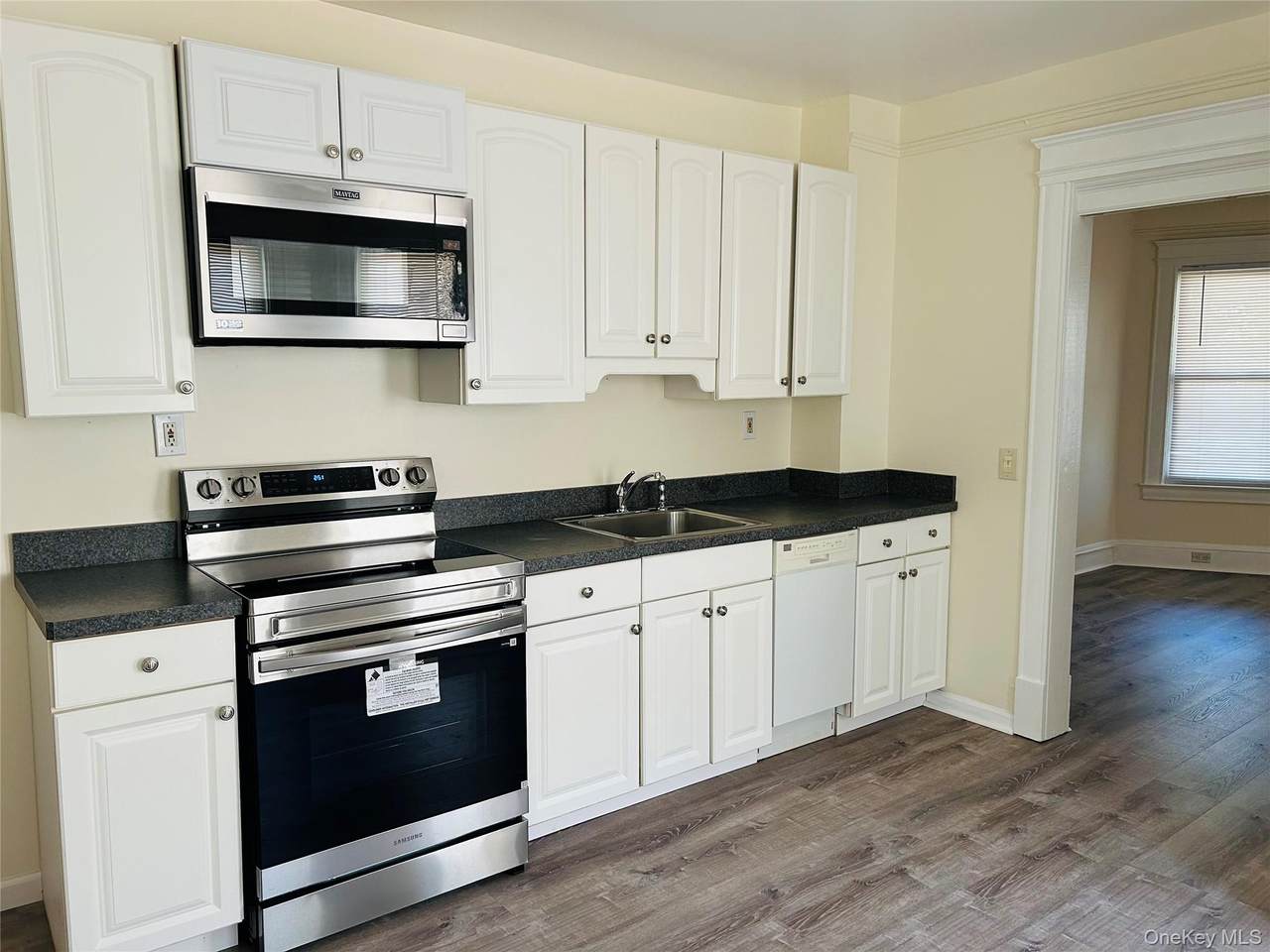 46 Totten Place - Photo 1
