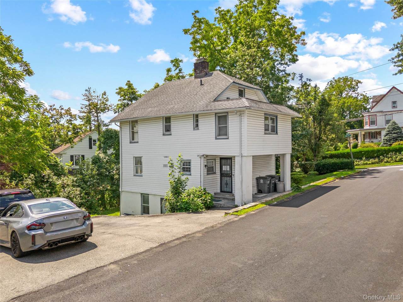17 Midland Avenue - Photo 1