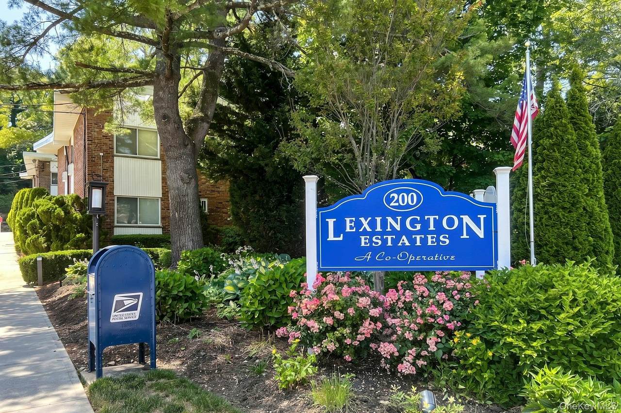 200 Lexington Avenue - Photo 1