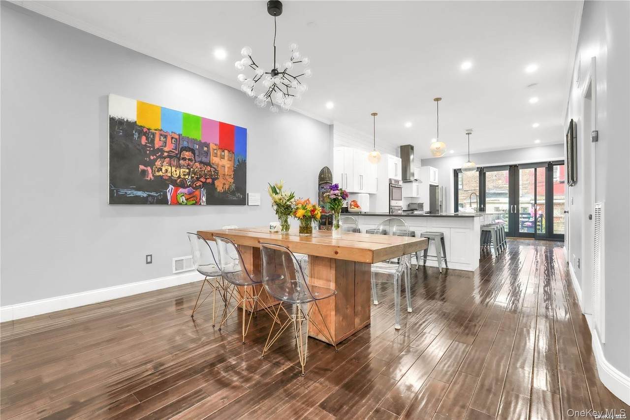 424 Jamaica Avenue - Photo 1