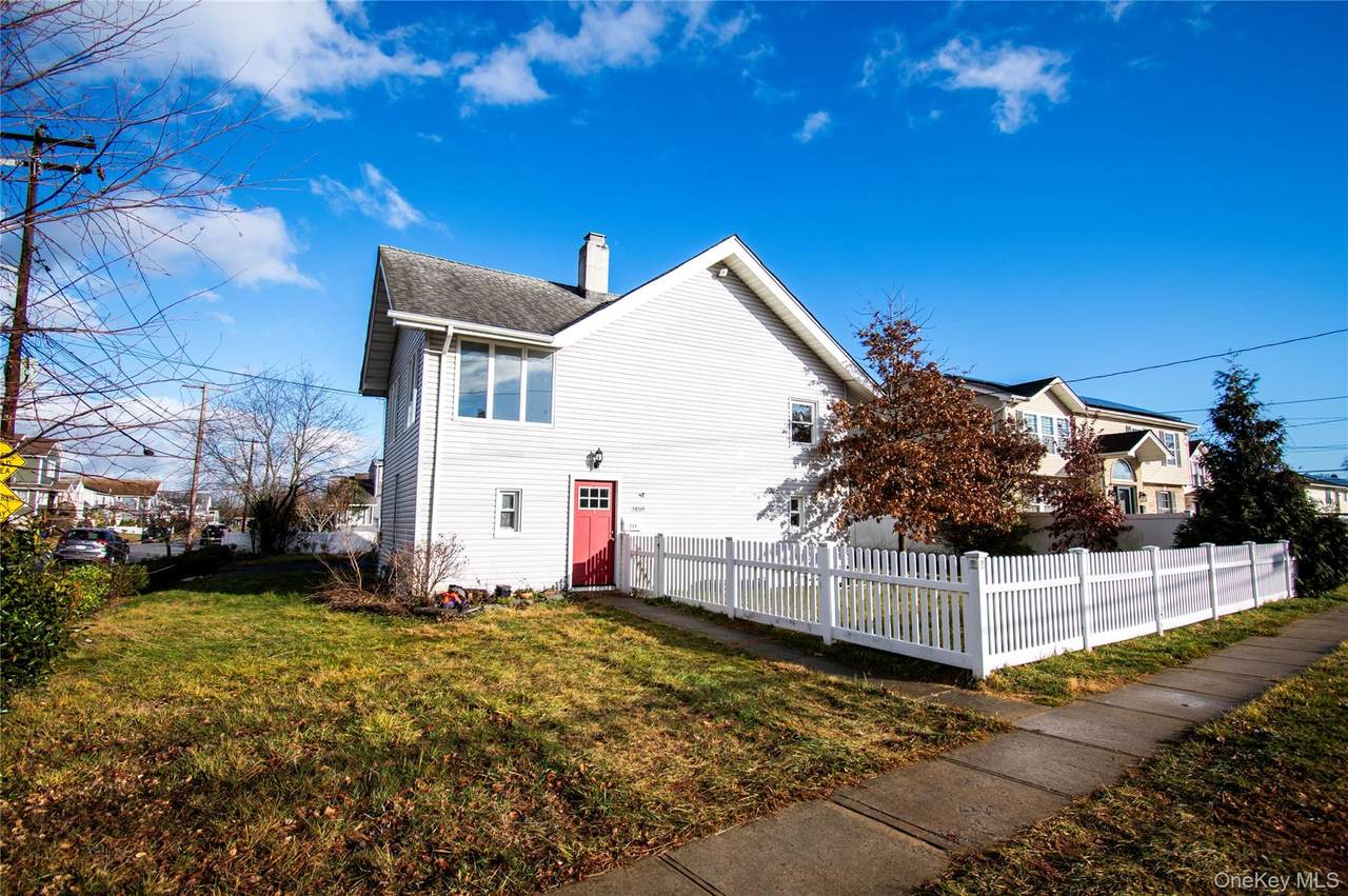 3159 Milburn Avenue - Photo 1