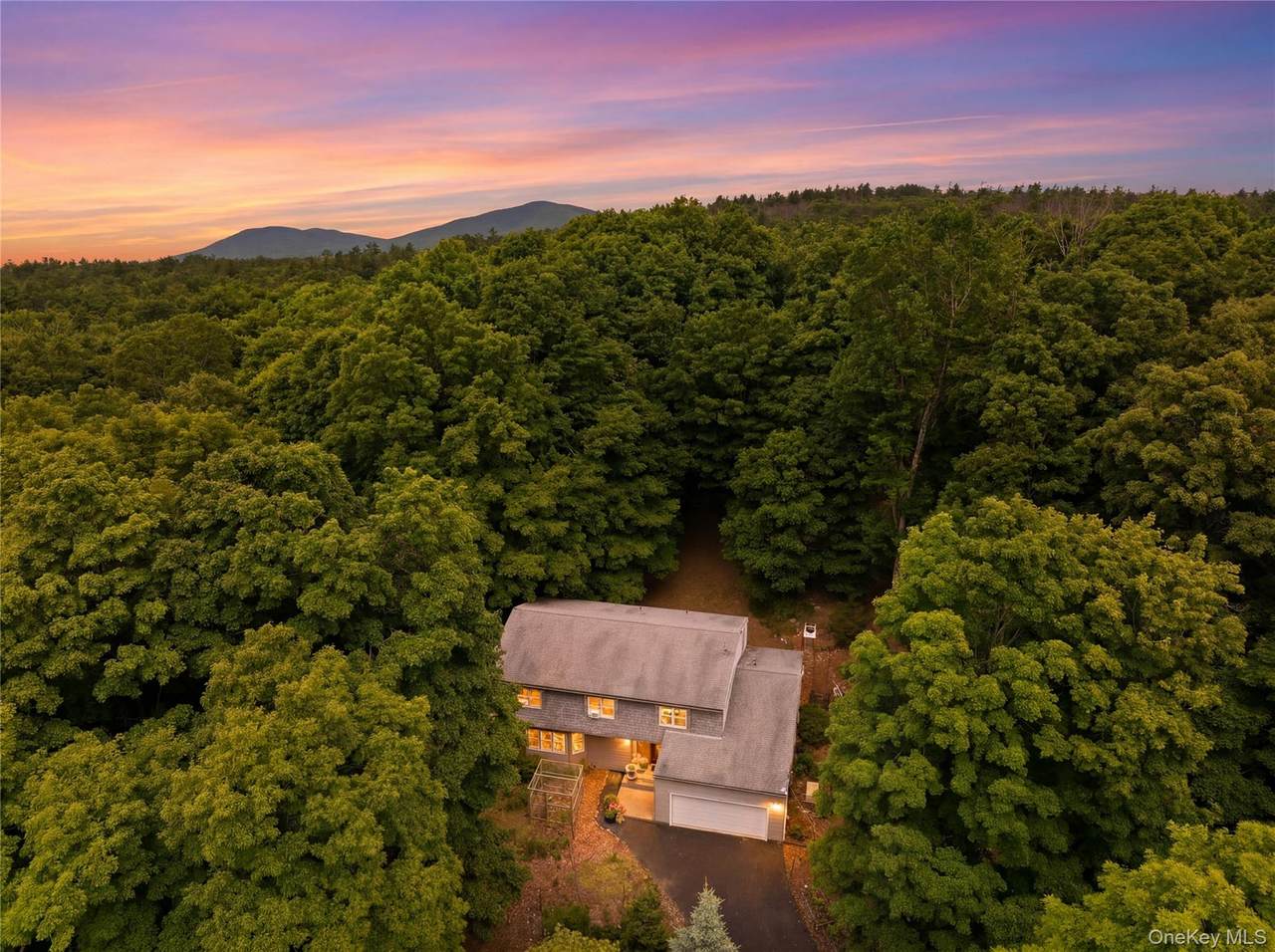 252 Vly Atwood Road - Photo 1