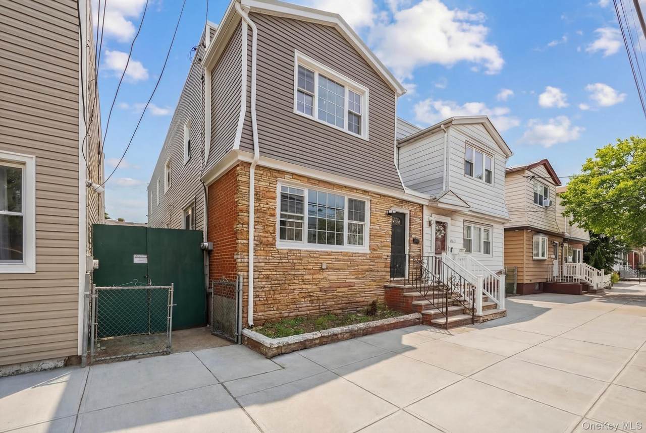 9210 104th Street - Photo 1