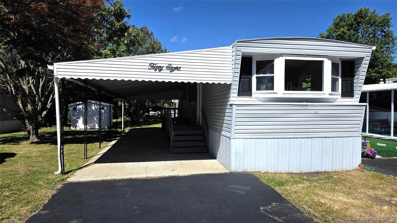 58 Betsy Ross Drive - Photo 1