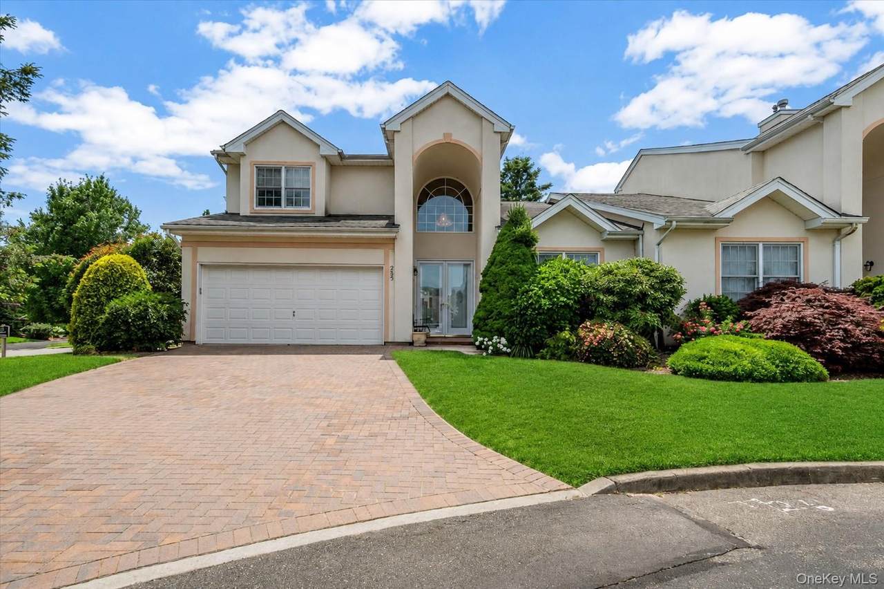 283 Altessa Boulevard - Photo 1