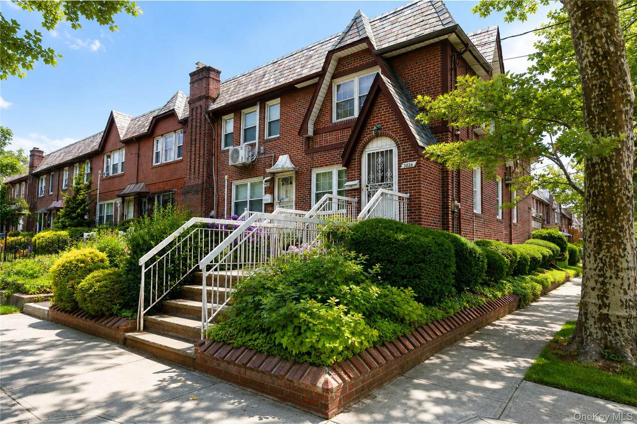 3026 Avenue T - Photo 1