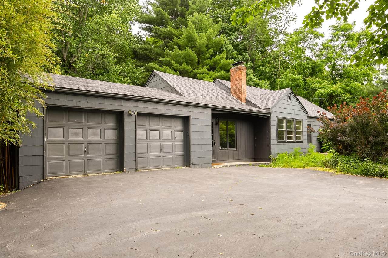 166 Vassar Road - Photo 1